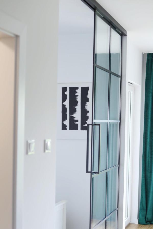 Capital Towers - Apartament Modern Z Widokiem Na Rzeke Жешув Экстерьер фото